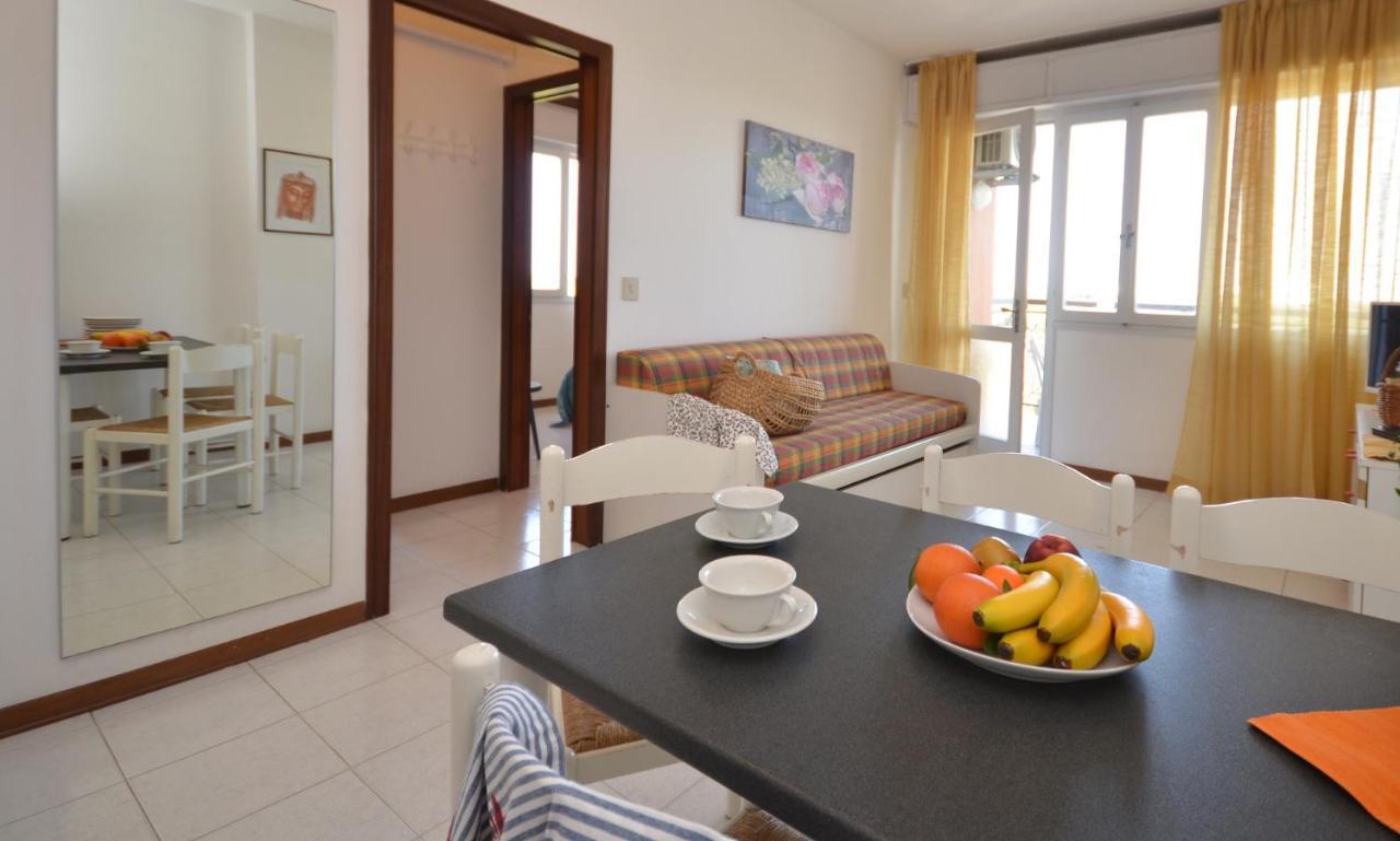 Residenza Alisei Apartment Lignano Sabbiadoro Exterior foto